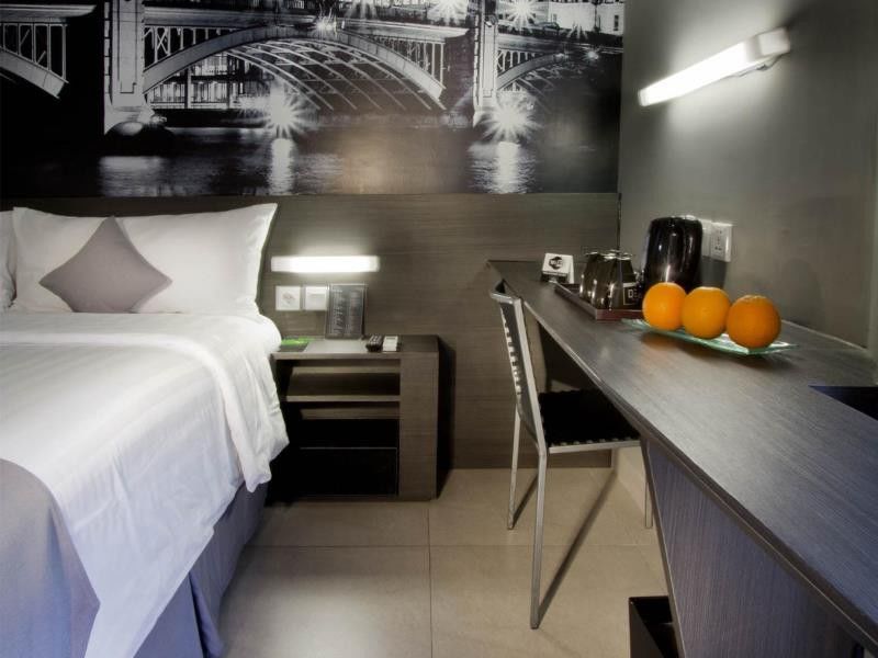 Neo Hotel Tendean Jakarta By Aston Luaran gambar