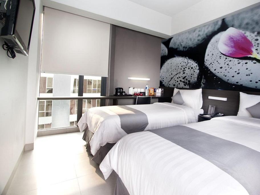 Neo Hotel Tendean Jakarta By Aston Luaran gambar
