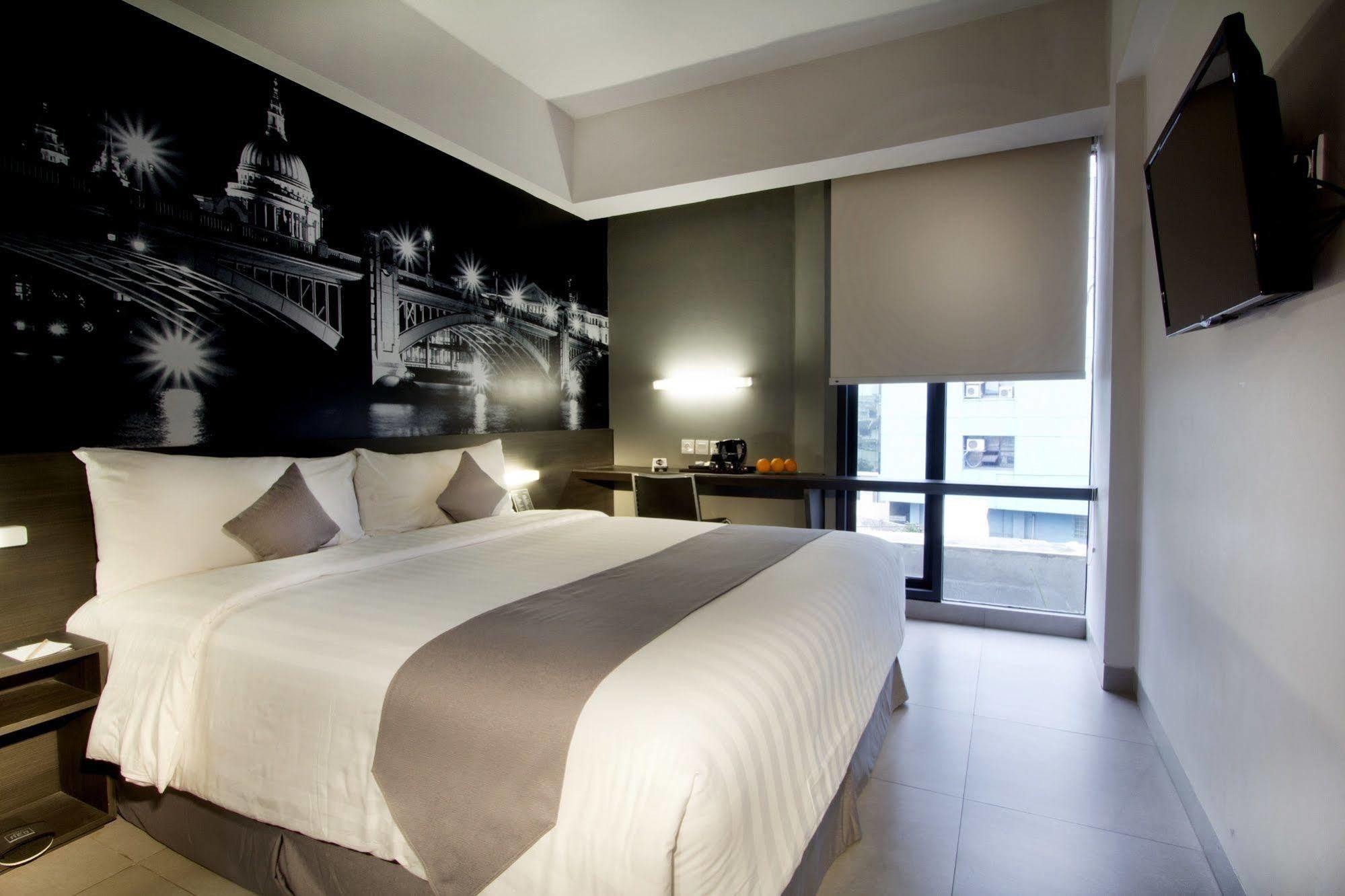 Neo Hotel Tendean Jakarta By Aston Luaran gambar